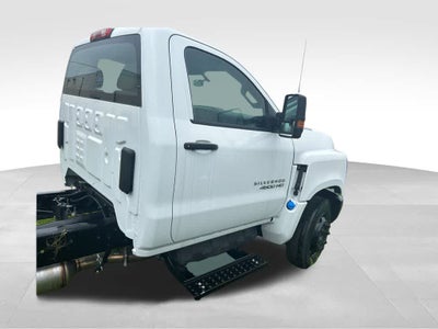 2023 Chevrolet Silverado 5500 HD Work Truck