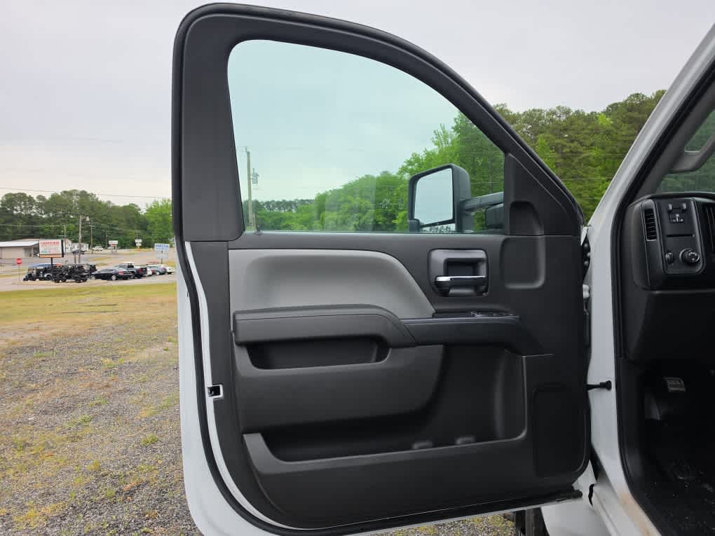 2023 Chevrolet Silverado 4500 HD Work Truck