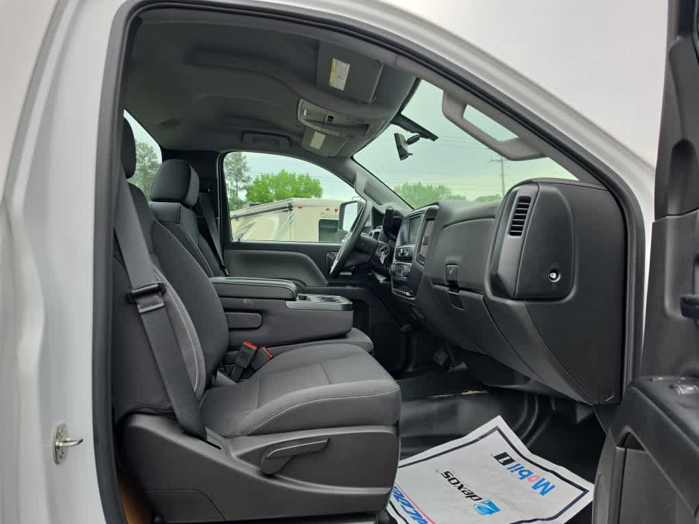 2023 Chevrolet Silverado 4500 HD Work Truck
