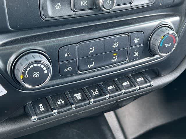 2023 Chevrolet Silverado 5500 HD Work Truck