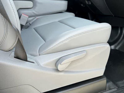 2023 Chevrolet Silverado 5500 HD Work Truck