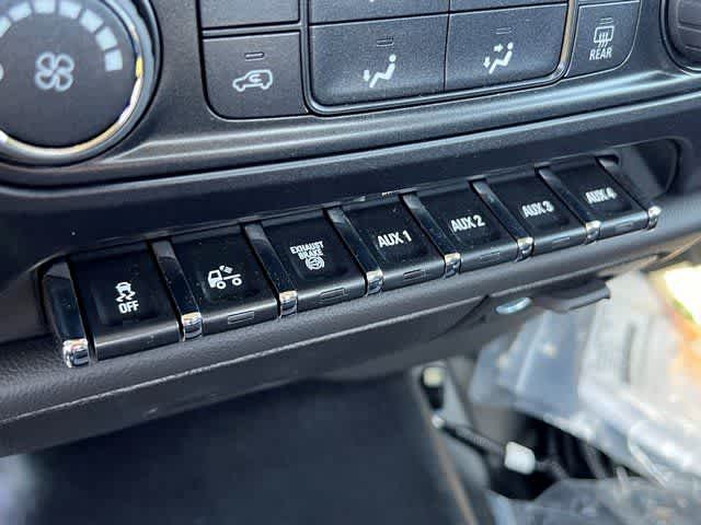 2023 Chevrolet Silverado 4500 HD Work Truck