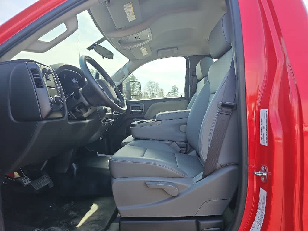 2023 Chevrolet Silverado 6500 HD Work Truck