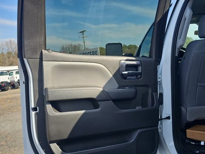 2024 Chevrolet Silverado 5500 HD Work Truck