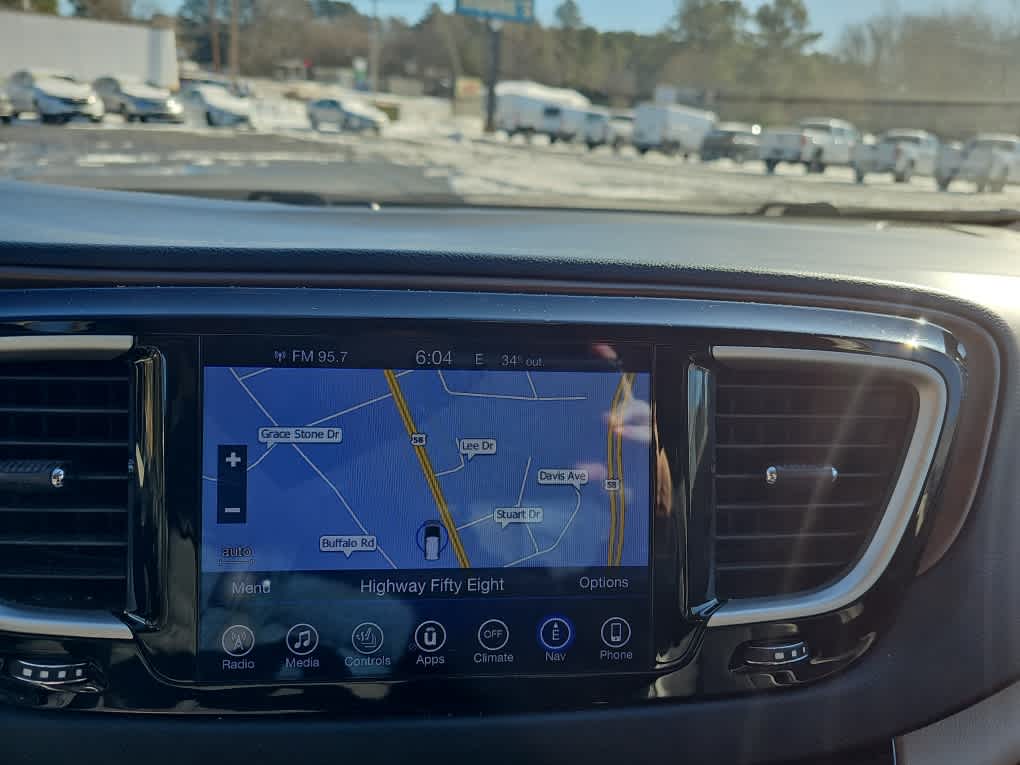 2017 Chrysler Pacifica Touring-L