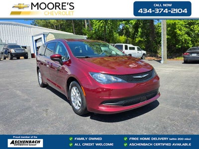 2023 Chrysler Voyager LX
