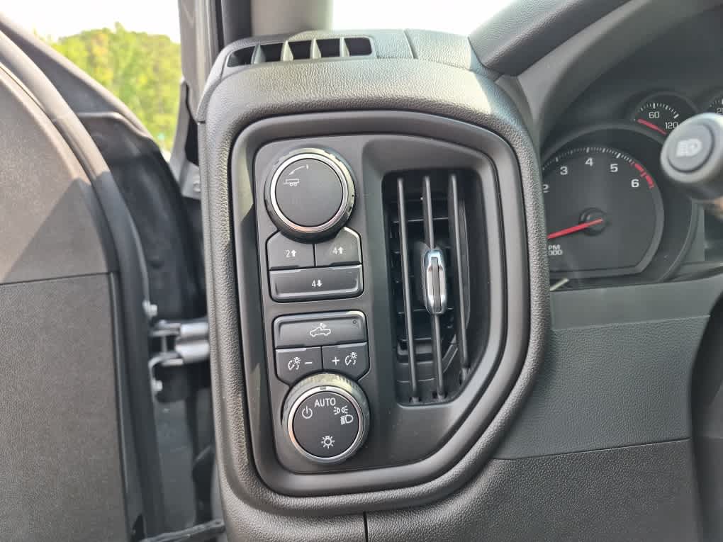 2025 Chevrolet Silverado 2500 HD Custom
