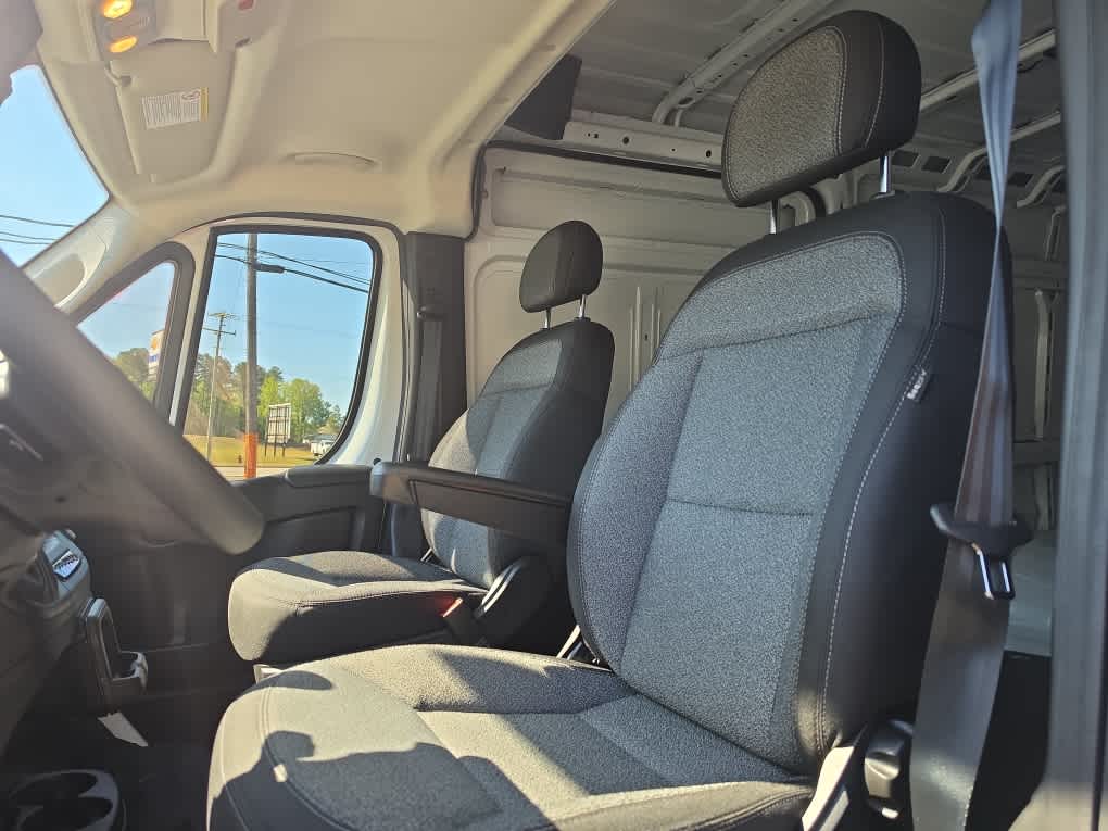 2026 RAM ProMaster Cargo Van Tradesman