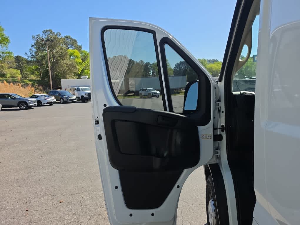 2026 RAM ProMaster Cargo Van Tradesman