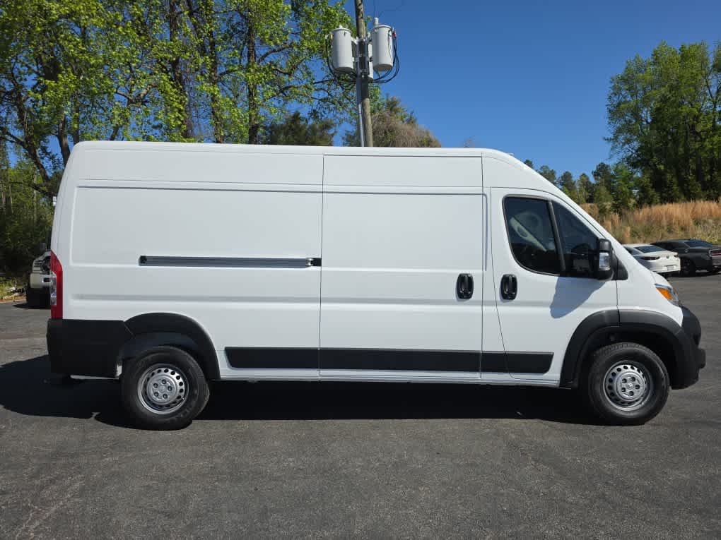 2026 RAM ProMaster Cargo Van Tradesman