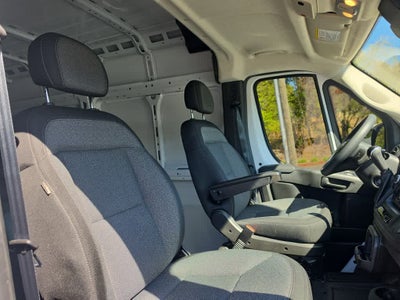 2026 RAM ProMaster Cargo Van Tradesman