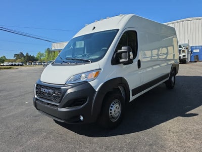2026 RAM ProMaster Cargo Van Tradesman