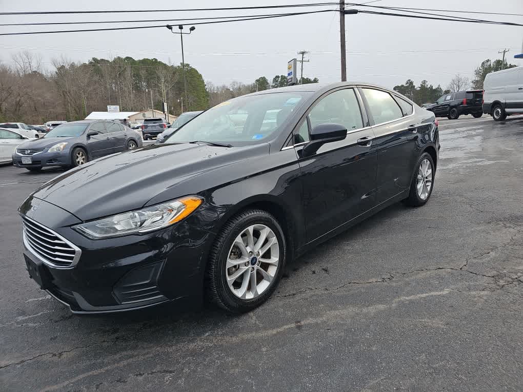 2020 Ford Fusion SE
