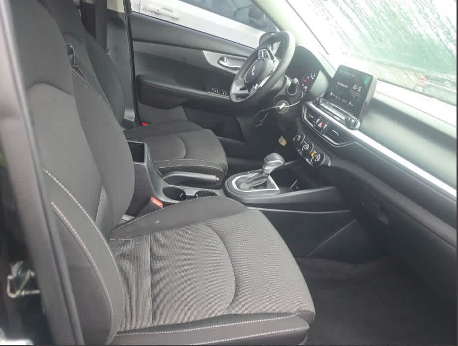 2024 Kia Forte LX