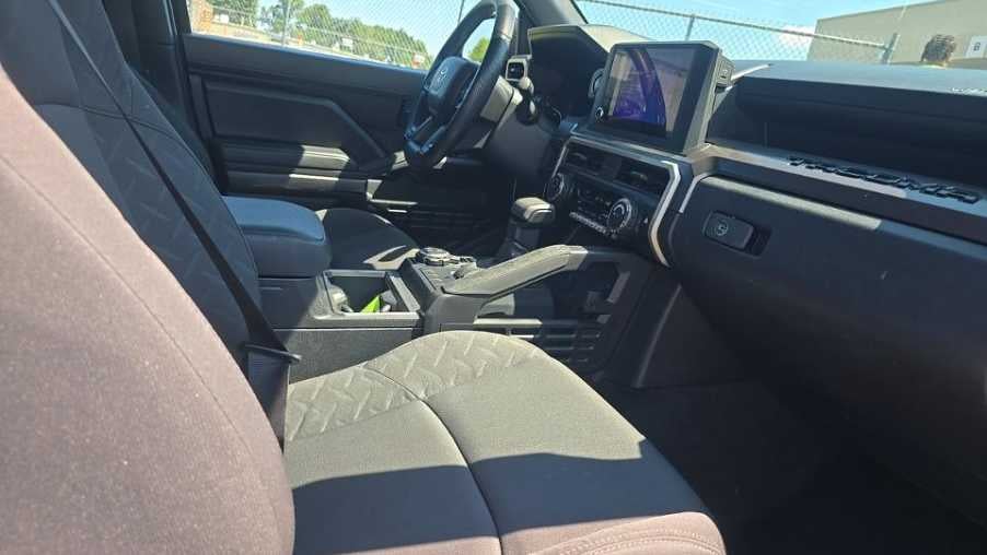 2025 Toyota Tacoma 4WD SR