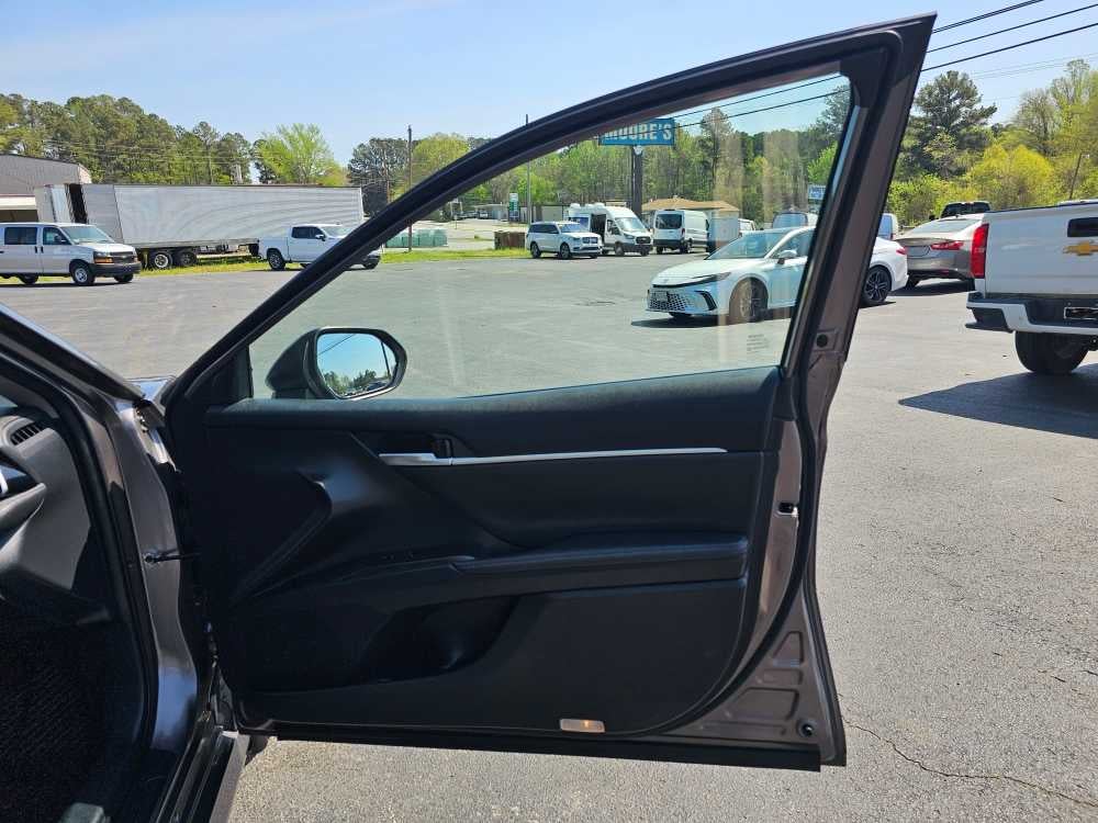 2023 Toyota Camry XLE