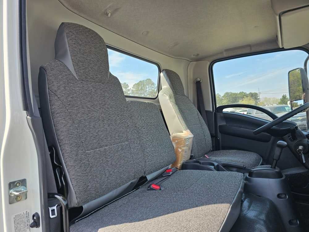 2025 Chevrolet Low Cab Forward 4500 HG Base