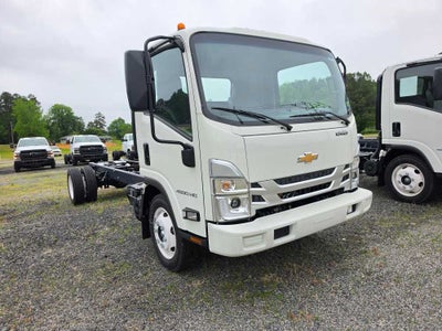 2025 Chevrolet Low Cab Forward 4500 HG Base