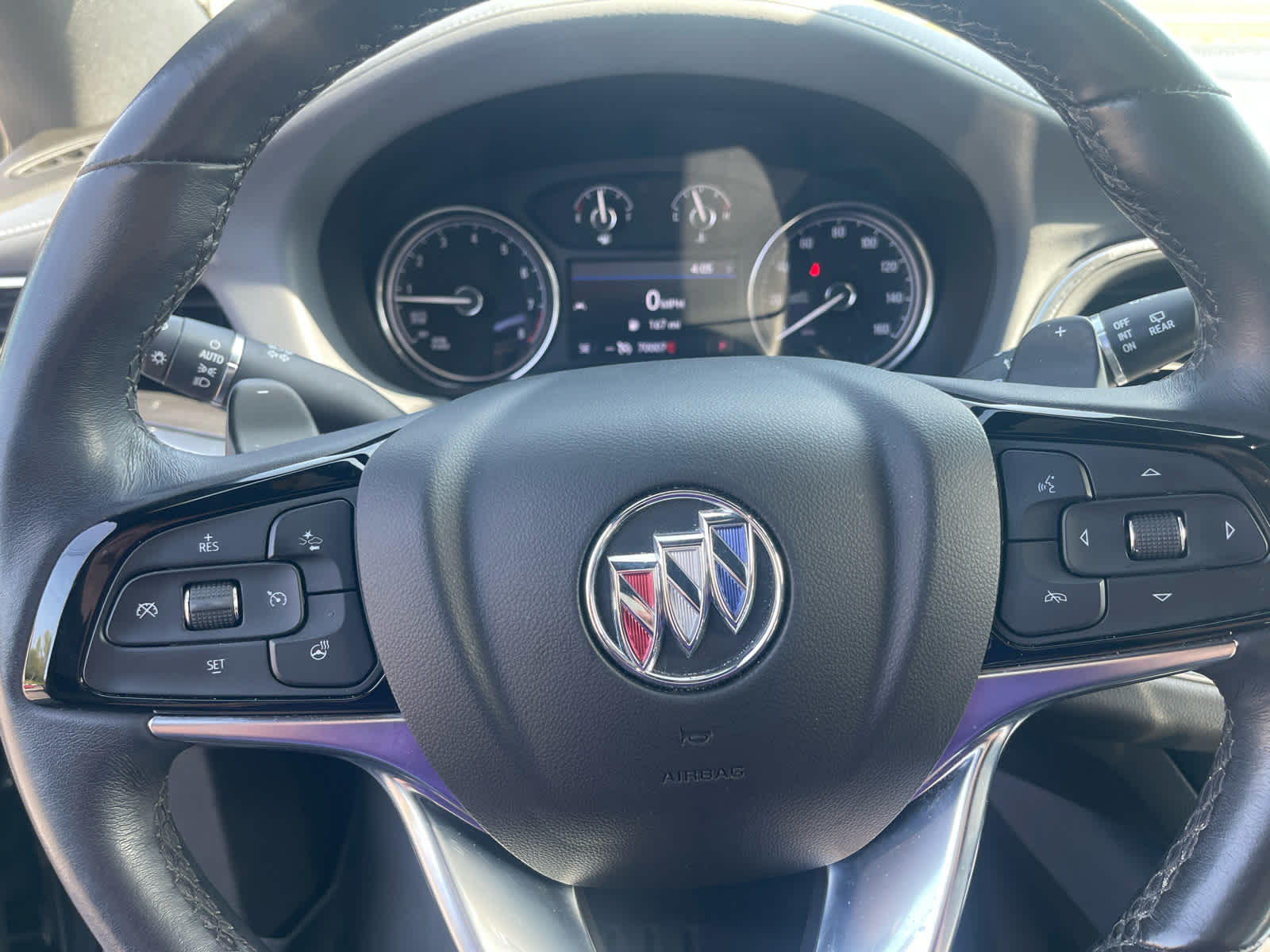 2023 Buick Enclave Essence