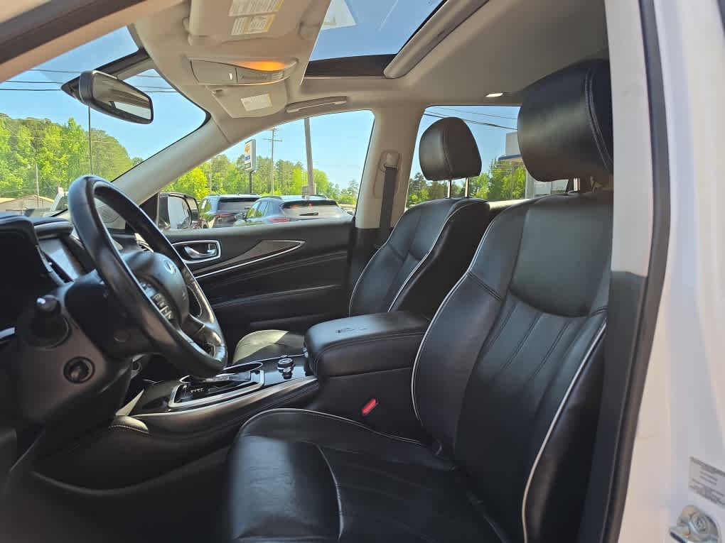 2017 INFINITI QX60 Base