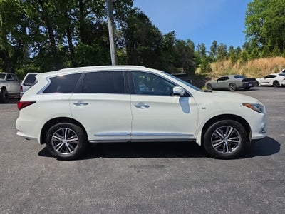 2017 INFINITI QX60 Base