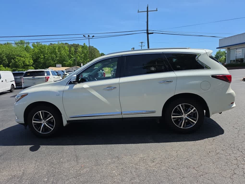 2017 INFINITI QX60 Base