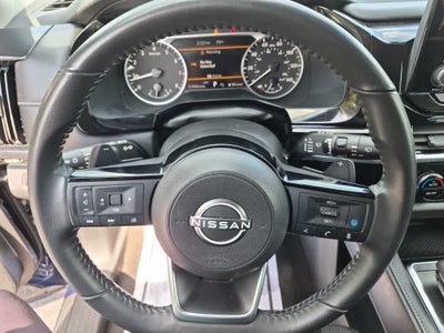 2023 Nissan Pathfinder SV