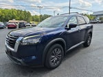 2023 Nissan Pathfinder SV