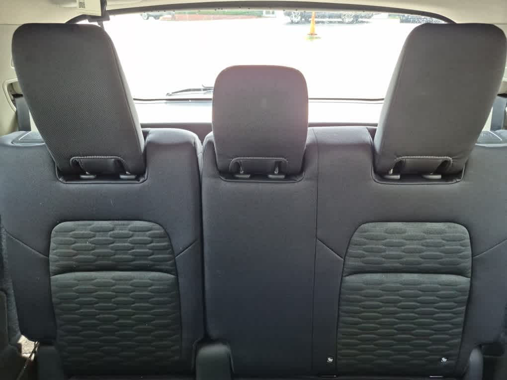 2023 Nissan Pathfinder SV