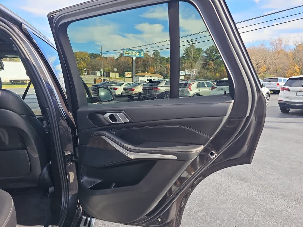 2023 BMW X5 sDrive40i