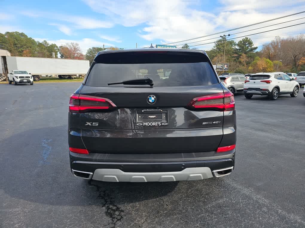 2023 BMW X5 sDrive40i