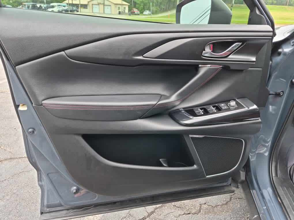 2022 Mazda Mazda CX-9 Carbon Edition
