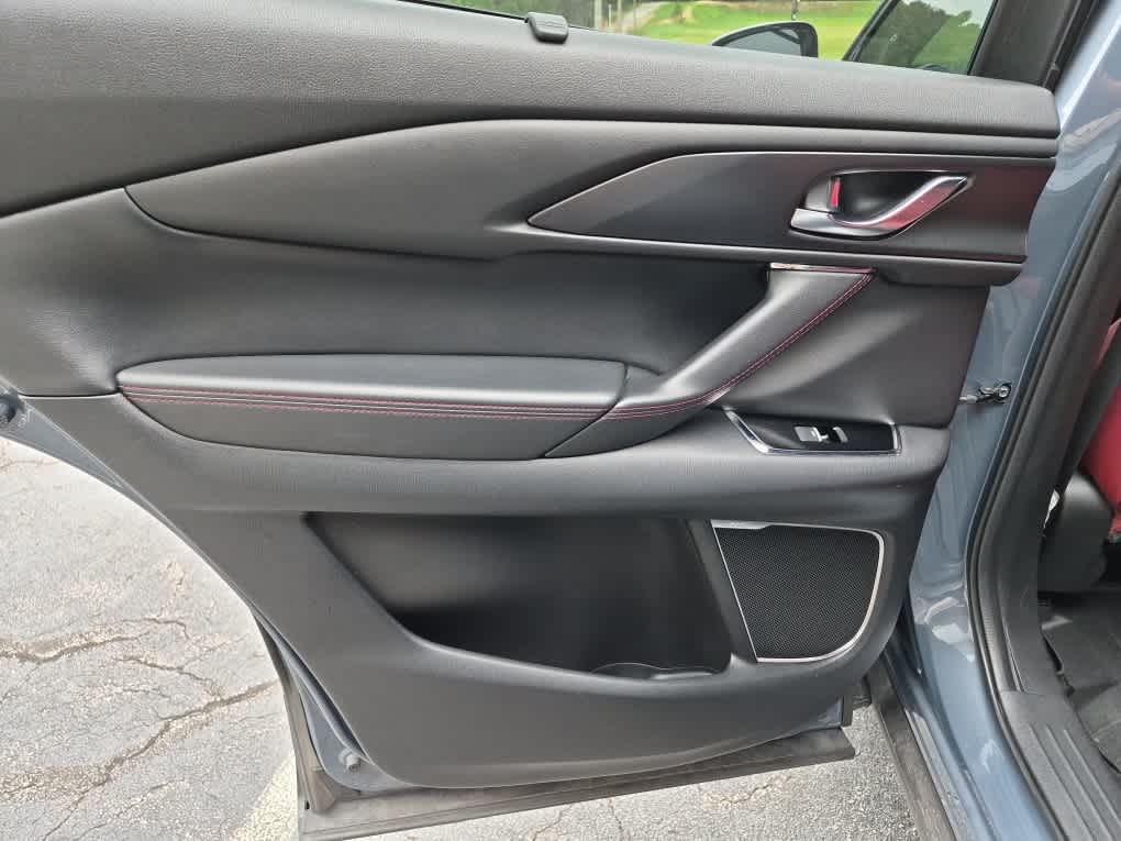 2022 Mazda Mazda CX-9 Carbon Edition