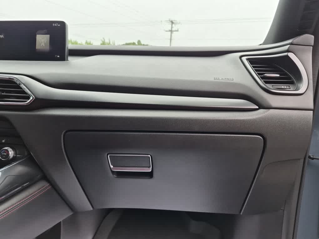 2022 Mazda Mazda CX-9 Carbon Edition