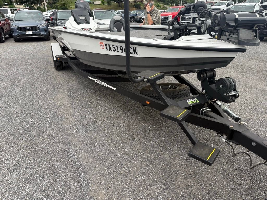 2021 Vexus AVX 1980 Base