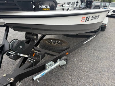 2021 Vexus AVX 1980 Base