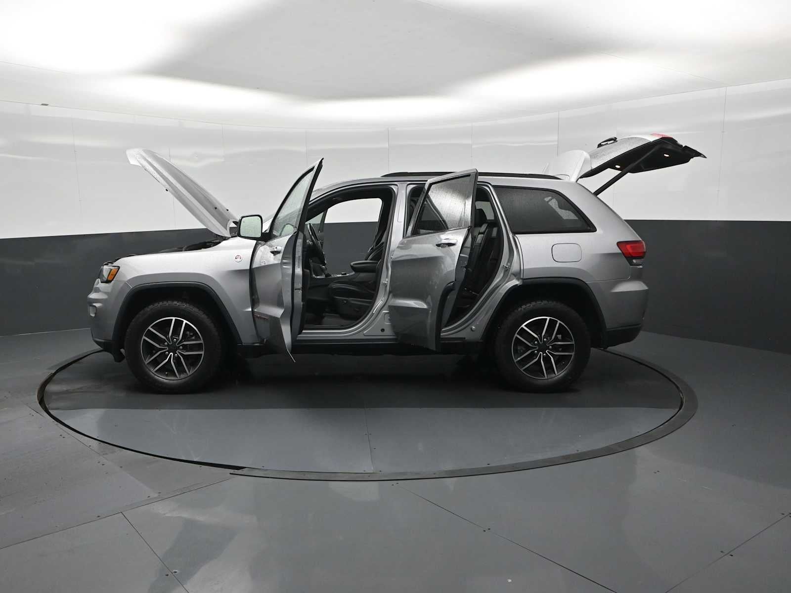 2020 Jeep Grand Cherokee Trailhawk
