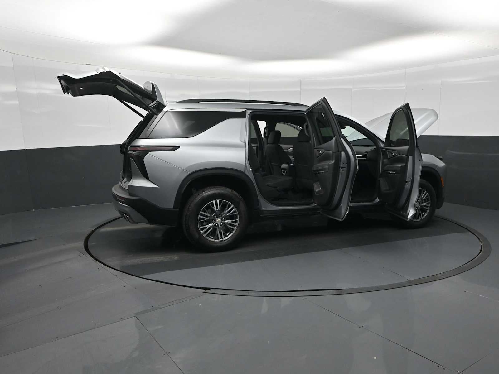 2024 Chevrolet Traverse FWD LT