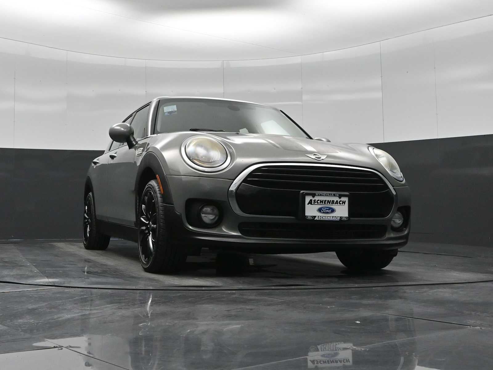 2018 MINI Clubman Cooper