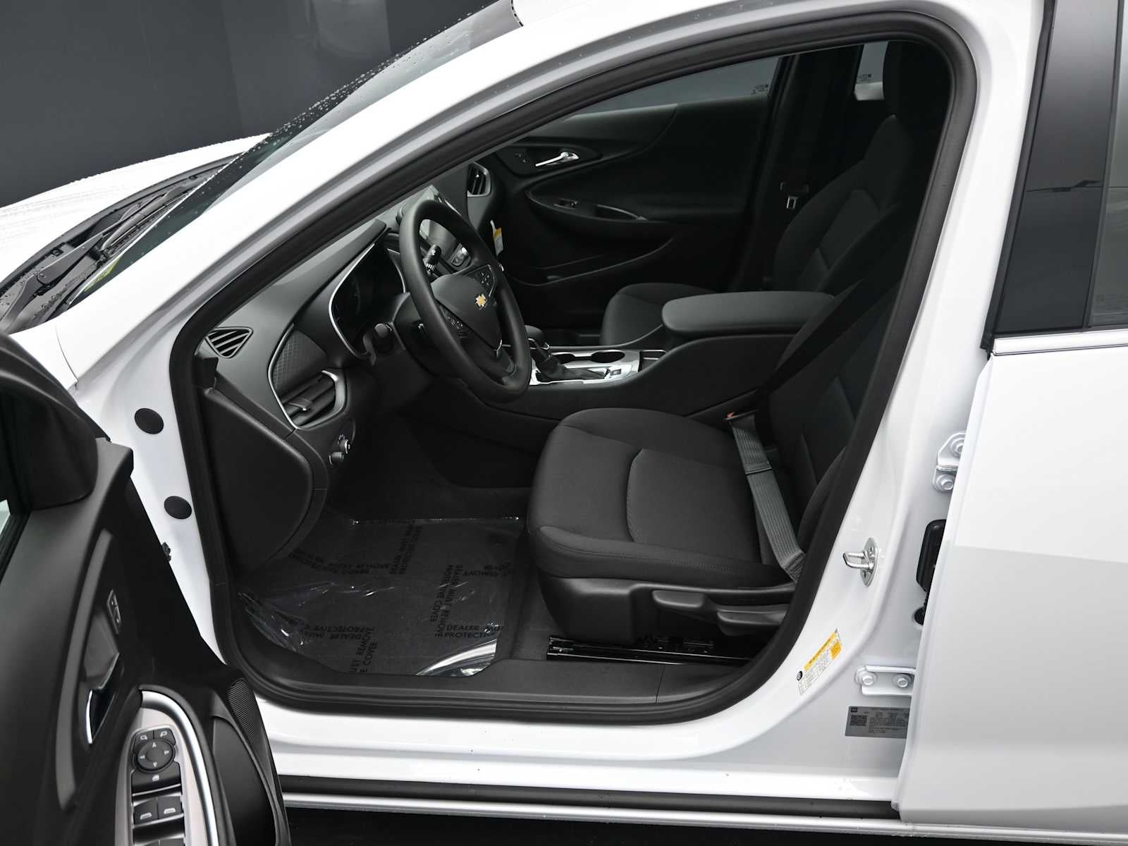 2025 Chevrolet Malibu LS