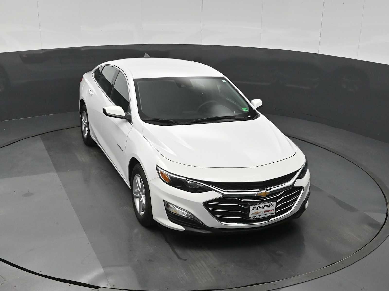 2025 Chevrolet Malibu LS