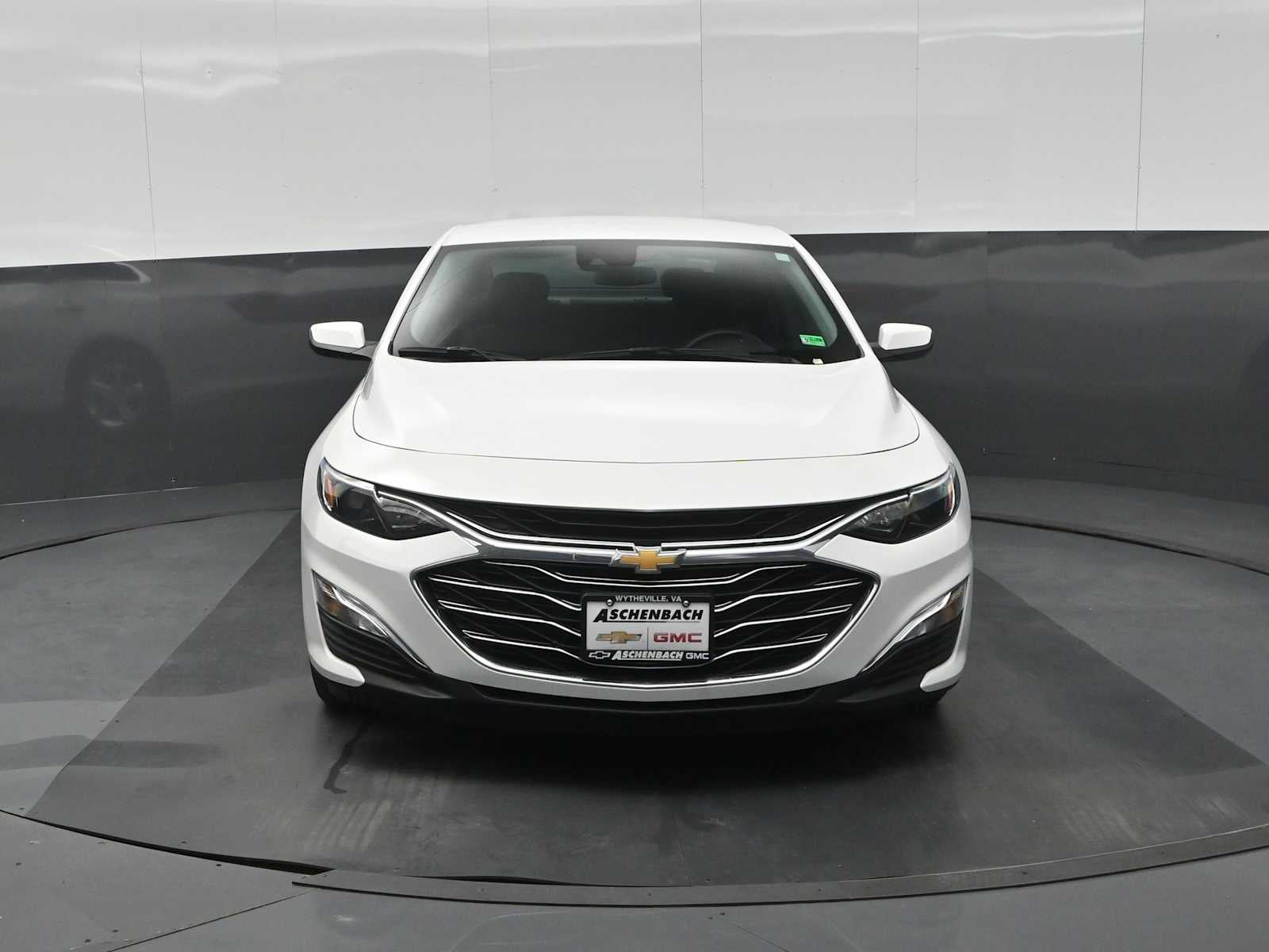 2025 Chevrolet Malibu LS