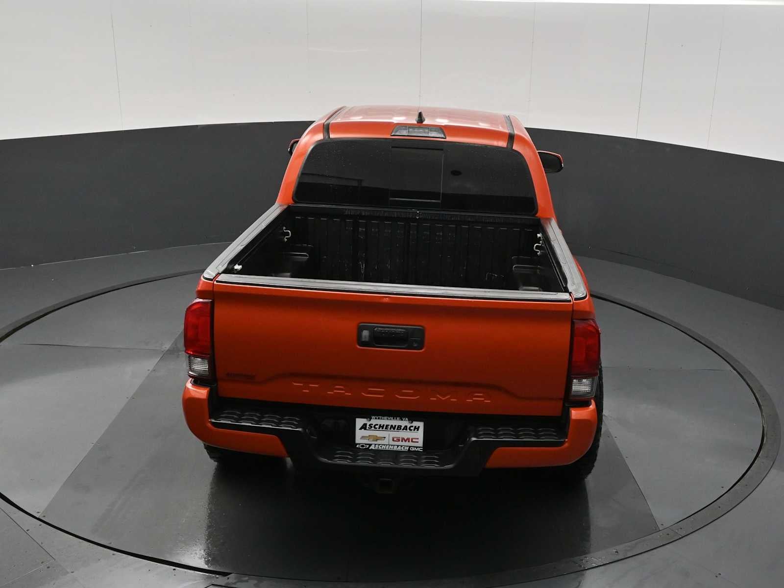 2018 Toyota Tacoma SR