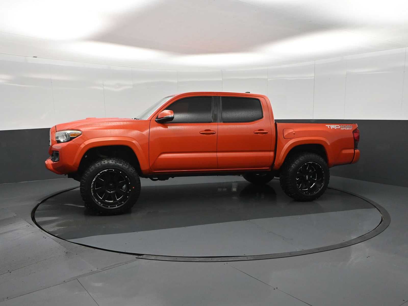 2018 Toyota Tacoma SR